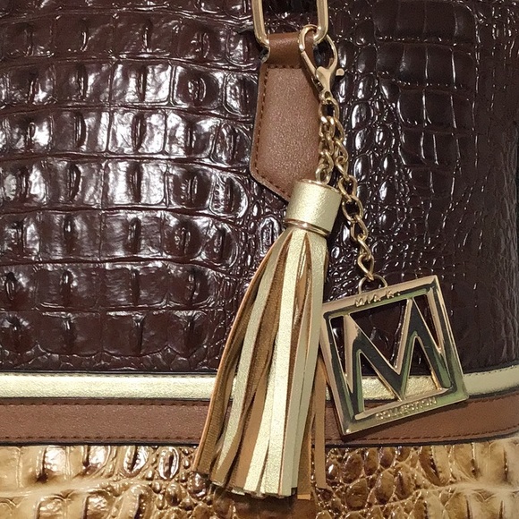MFK Collection Sophie Crocodile Embossed Tote/Crossbody by Mia K., Vegan Leather - Picture 10 of 13